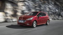 Peugeot 208 GTi - lewy bok