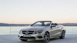 Mercedes E 350 Cabrio Facelifting - widok z przodu