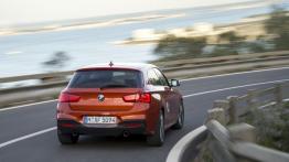 BMW M135i F21 Facelifting (2015) - widok z tyłu