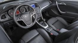 Opel Cascada - pełny panel przedni