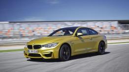 BMW M4 F82 Coupe (2014) - lewy bok