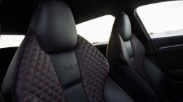 Audi RS 3 Sportback II (2015) - fotel pasażera, widok z przodu