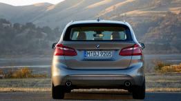 BMW serii 2 Active Tourer (2014) - widok z tyłu