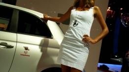 Frankfurt Motor Show 2011 na żywo - hostessy