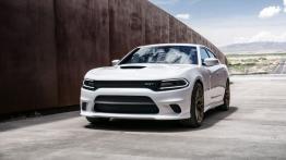 Dodge Charger SRT Hellcat (2015) - widok z przodu