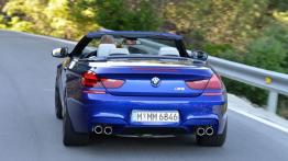 BMW M6 Cabrio 2012 - widok z tyłu