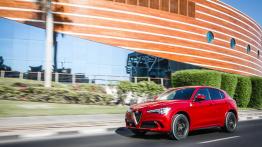 Alfa Romeo Stelvio Quadrifoglio (2018)