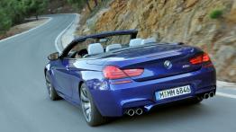 BMW M6 Cabrio 2012 - widok z tyłu