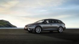 Seat Leon III ST (2014) - lewy bok