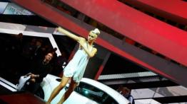 Frankfurt Motor Show 2011 na żywo - hostessy