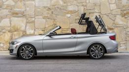 BMW 228i Cabrio (2015) - wersja amerykańska - lewy bok