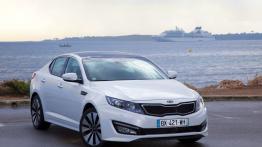 Kia Optima 2012 - widok z przodu