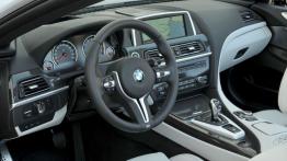 BMW M6 Cabrio 2012 - pełny panel przedni