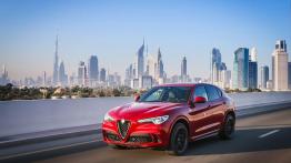 Alfa Romeo Stelvio Quadrifoglio (2018)