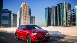 Alfa Romeo Stelvio Quadrifoglio (2018)