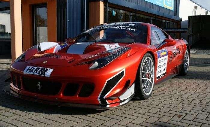 Ferrari 458 Challenge z pakietem od Racing One