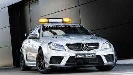 Mercedes C63 AMG Coupe Black Series Safety Car - widok z przodu