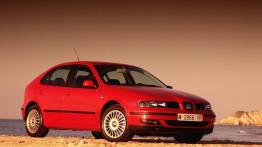 Seat Leon I - prawy bok