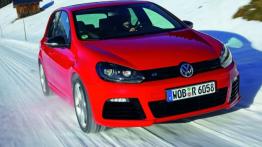 Volkswagen Golf R - widok z przodu