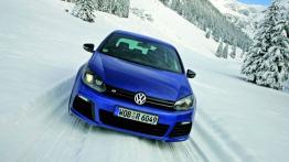 Volkswagen Golf R - widok z przodu