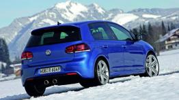 Volkswagen Golf R - widok z tyłu