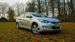 Hyundai Elantra V