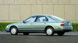 Honda Accord V - lewy bok