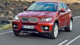 BMW X6 - widok z przodu