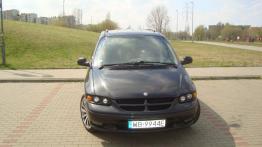 Chrysler Voyager III Minivan 2.0 i 133KM 98kW 1995-2000