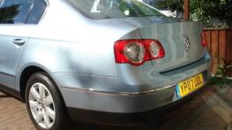 Volkswagen Passat B6 Sedan 1.6 TDI-CR DPF BlueMotion 105KM 77kW 2009-2010