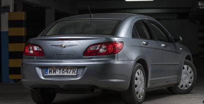 Chrysler Sebring III Sedan 2.0i 16V 156KM 115kW 2006-2010