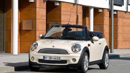 Mini Cabrio 2010 - widok z przodu