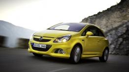 Opel Corsa OPC 2010 - widok z przodu