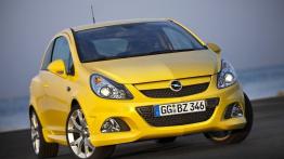 Opel Corsa OPC 2010 - widok z przodu