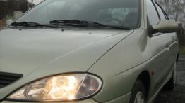 Renault Megane I Hatchback 2.0 i 115KM 85kW 1996-2000