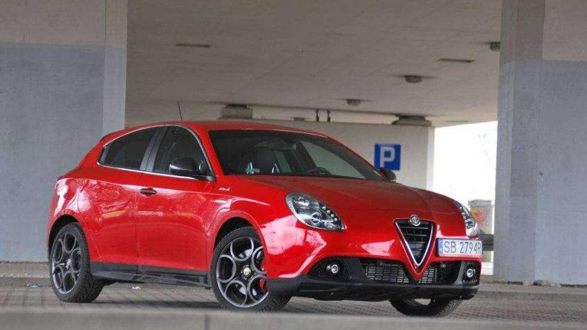 Alfa Romeo Giulietta Nuova II Hatchback 5d Facelifting 1.4 TB 16v Mair 150KM 110kW od 2014