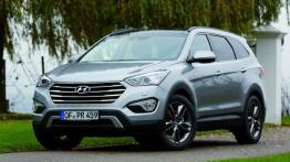 Hyundai Grand Santa Fe (2014) - widok z przodu