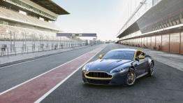 Aston Martin V8 Vantage N430 (2014) - widok z przodu