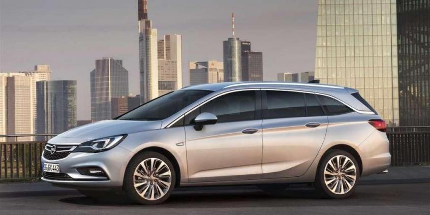 Opel Astra Sports Tourer na Fleet Market 2015