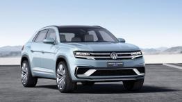 Volkswagen Cross Coupe GTE Concept (2015) - widok z przodu