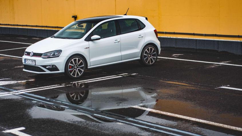 Volkswagen Polo V GTi 5d 1.8 TSI 192KM 141kW 2015-2017