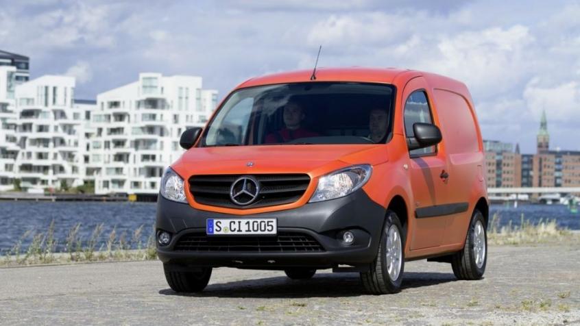 Mercedes Citan W415 Furgon Kompakt 1.5 108 CDI 75KM 55kW 2012-2019