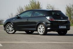 Opel Astra H GTC 1.7 CDTI ECOTEC 125KM 92kW 2007-2011 - Oceń swoje auto