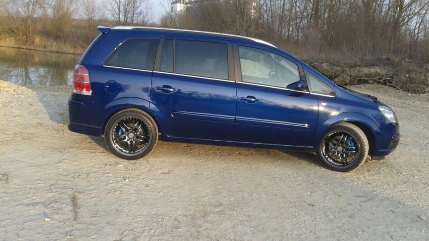 Opel Zafira B 1.8 LPG ecoFLEX 137KM 101kW 2010-2011