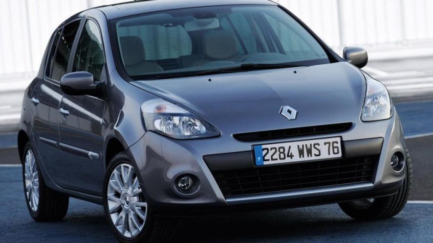 Renault Clio III Hatchback 5d Phase II 1.2 16v 65KM 48kW 2010-2011