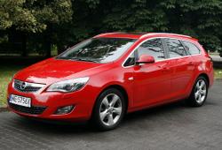 Opel Astra J Sports Tourer 1.4 Turbo LPGTEC 140KM 103kW 2012-2012 - Oceń swoje auto