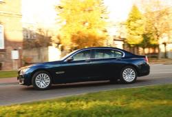 BMW Seria 7 F01 Sedan L 740i 326KM 240kW 2008-2012 - Oceń swoje auto