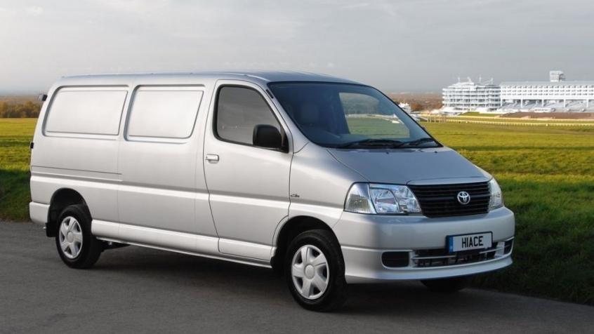 Toyota Hiace V Van długi 2.5 D-4D 117KM 86kW 2004-2012