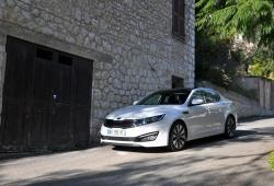 Kia Optima I Sedan 1.7 VGT CRDi 136KM 100kW 2011-2013 - Oceń swoje auto