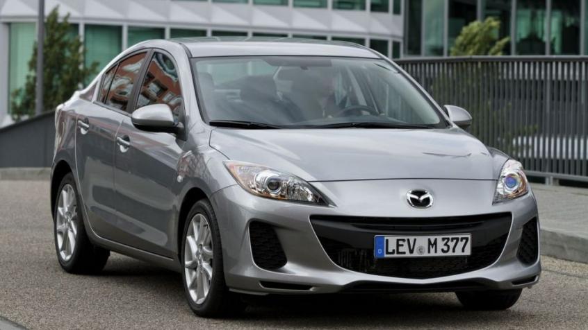 Mazda 3 II Sedan Facelifting 2.5 167KM 123kW 2011-2013